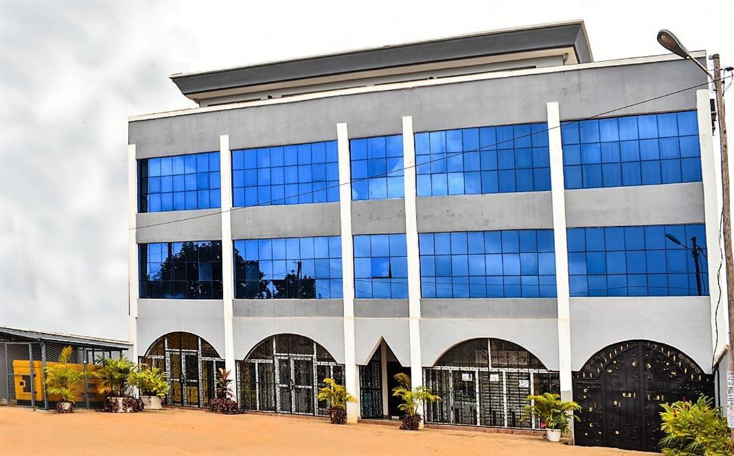 Residence L'Ecrin Yaoundé エクステリア 写真