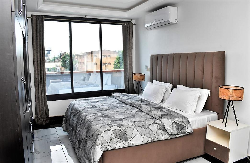Residence L'Ecrin Yaoundé エクステリア 写真