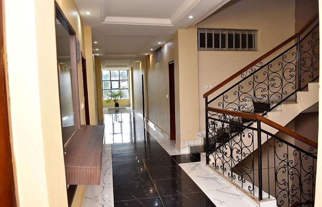 Residence L'Ecrin Yaoundé エクステリア 写真