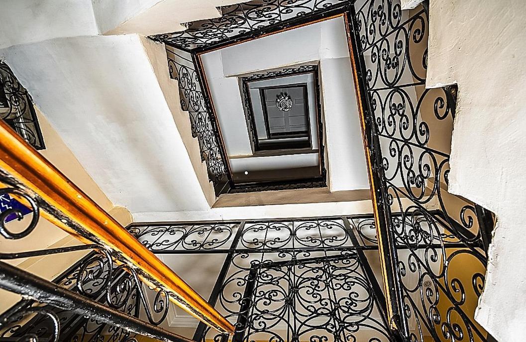 Residence L'Ecrin Yaoundé エクステリア 写真