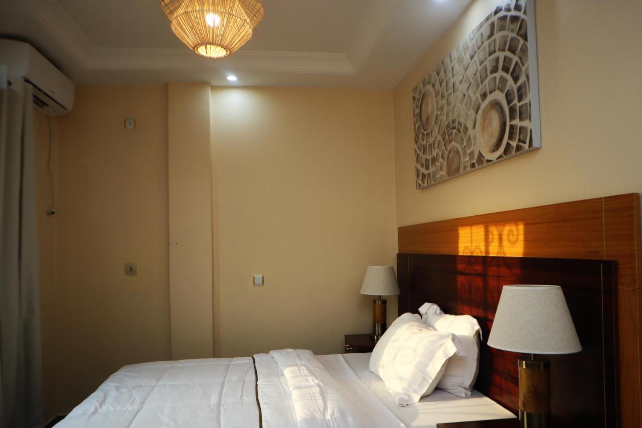 Residence L'Ecrin Yaoundé エクステリア 写真
