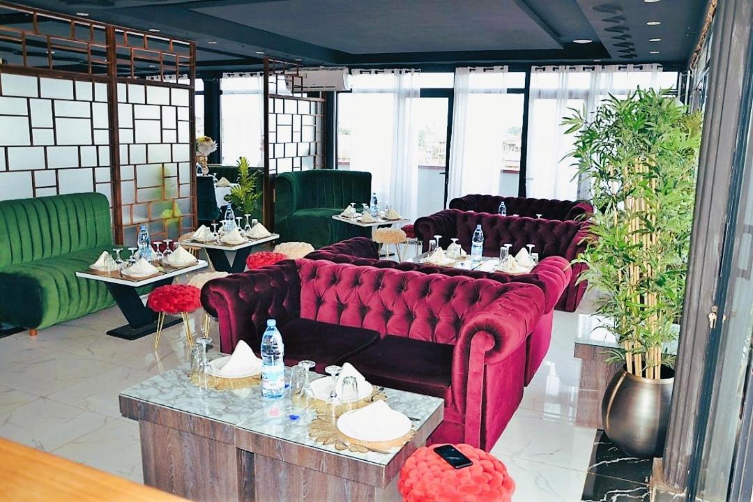 Residence L'Ecrin Yaoundé エクステリア 写真