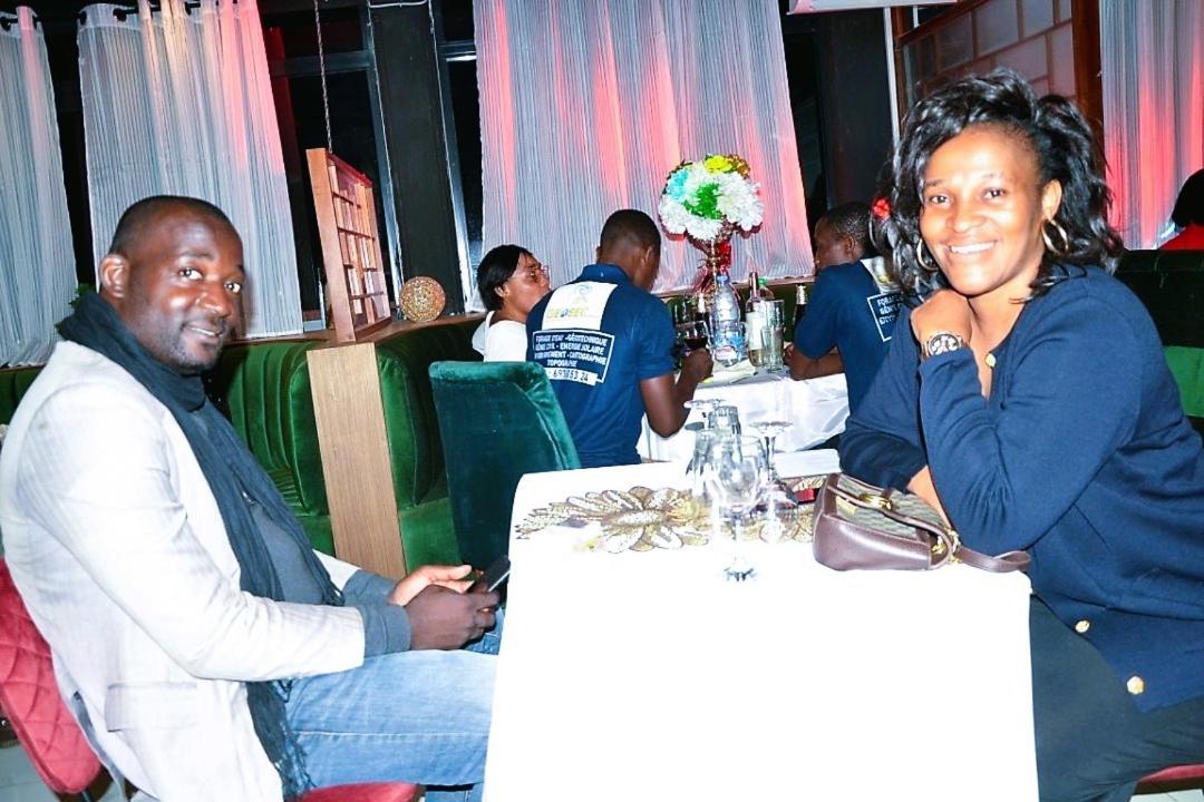 Residence L'Ecrin Yaoundé エクステリア 写真